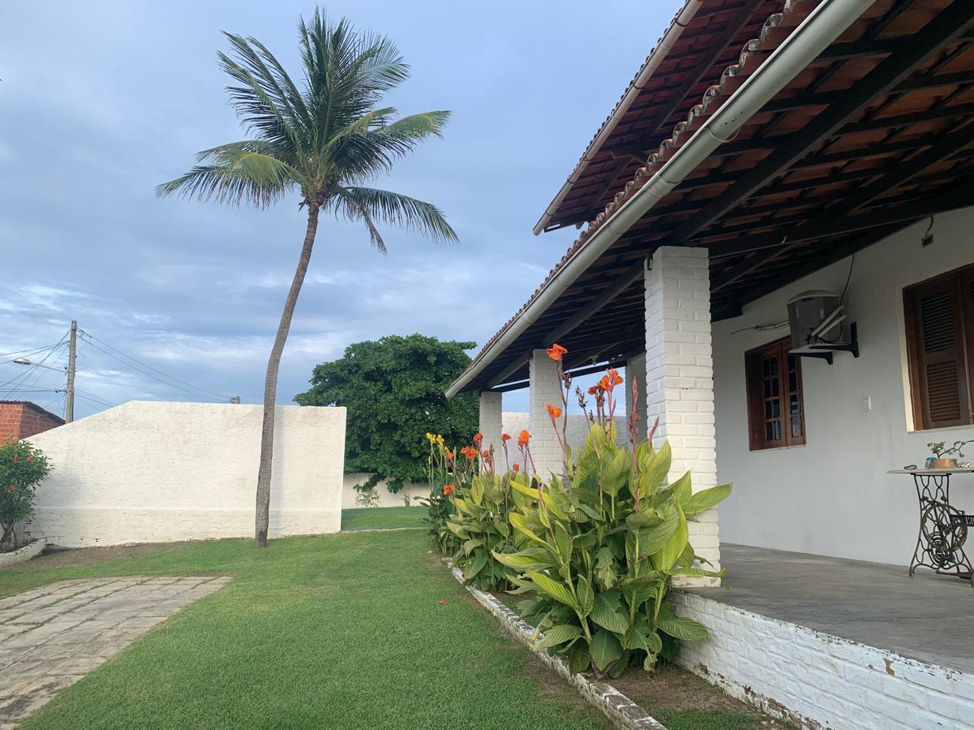 Morro Branco Suites - Hospedaria Morro Branco Beberibe Exterior foto